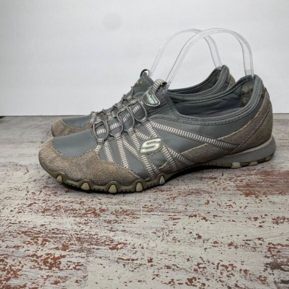 Skechers grey slip on suede, athletic shoes 9 - Picture 1 of 8